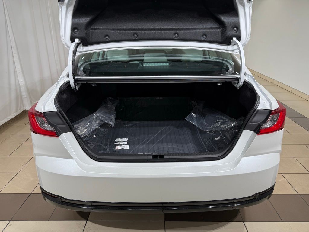 Thumbnail: 2026 Toyota Camry - 11