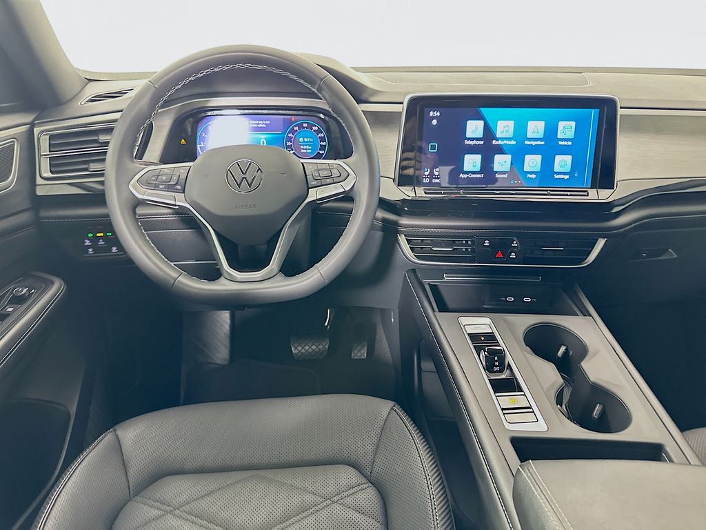 Thumbnail: 2024 Volkswagen Atlas - 21