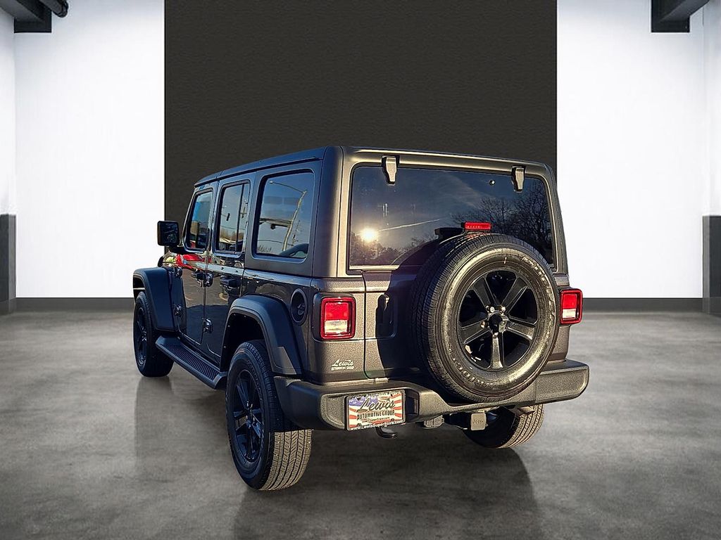 Used 2022 Jeep Wrangler For Sale in Farmington, AR