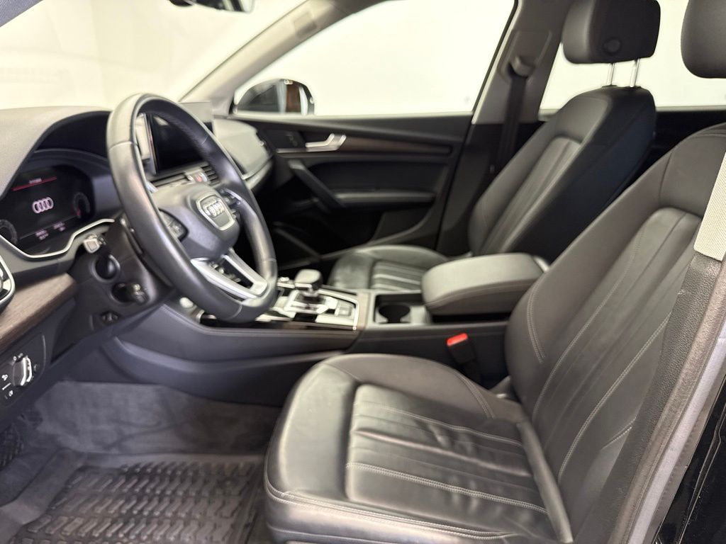 Thumbnail: 2023 Audi Q5 - 18