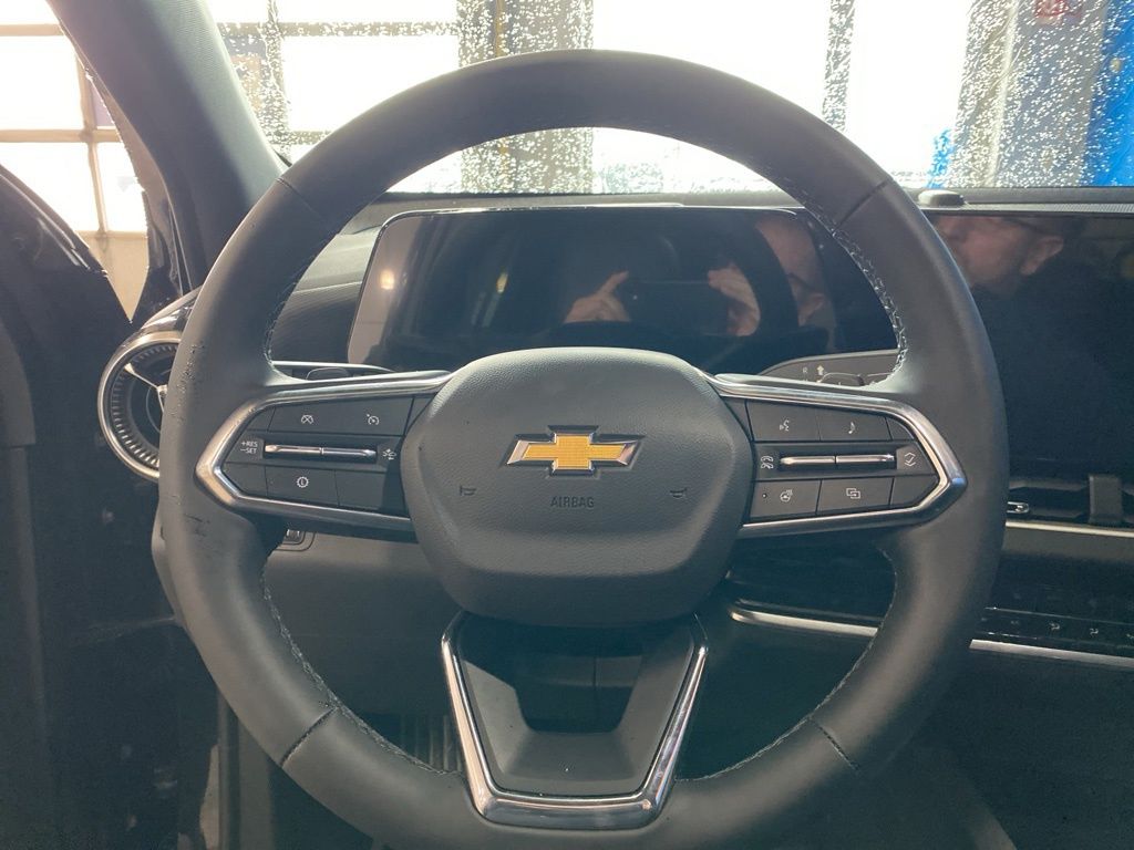 New 2026 Black Chevrolet LT image 7