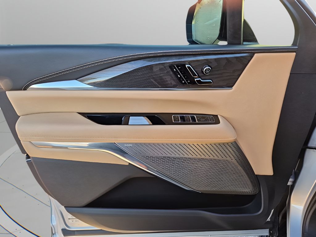 Used Car 2025 Cadillac Escalade Iq  Luxury 2 For Sale Under $120,000 In Austin, Texas