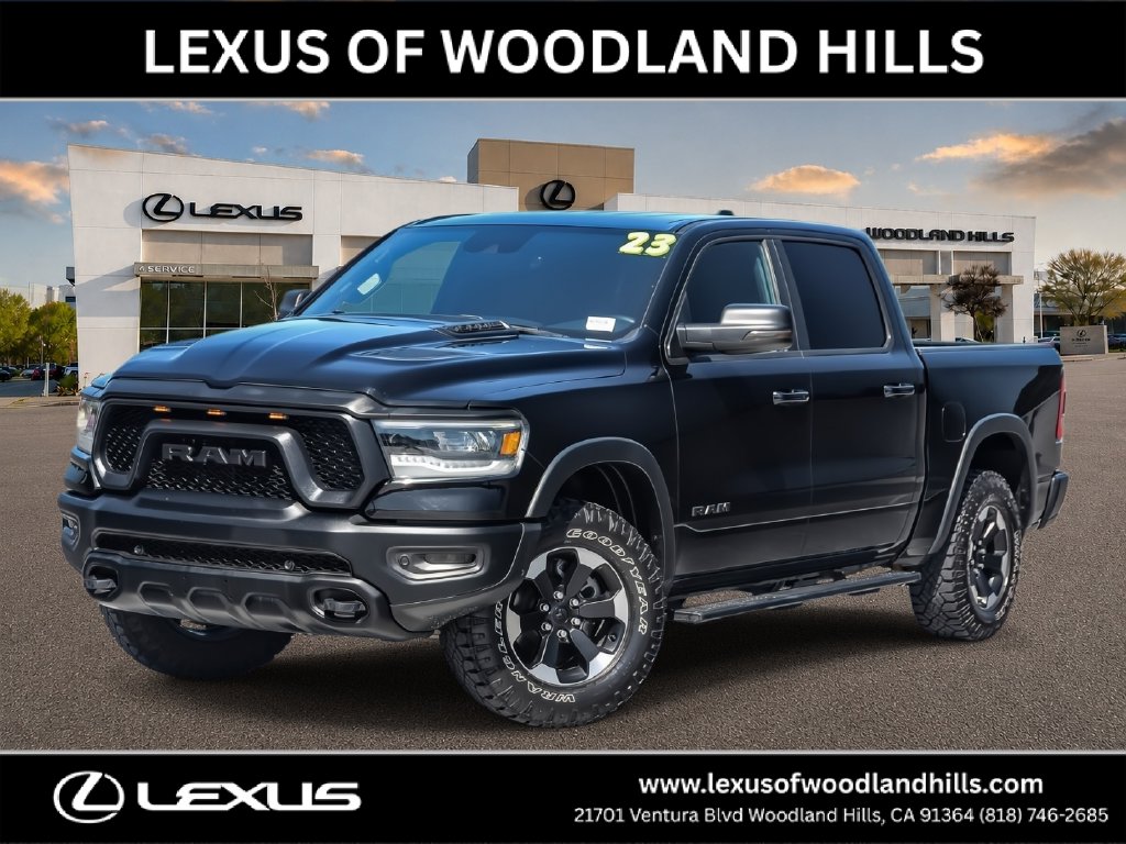 Diamond Black Crystal Pearlcoat 2023 RAM 1500 Pickup Truck Four-Wheel Drive 8-Speed Automatic