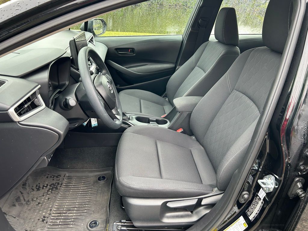 Thumbnail: 2025 Toyota Corolla - 13