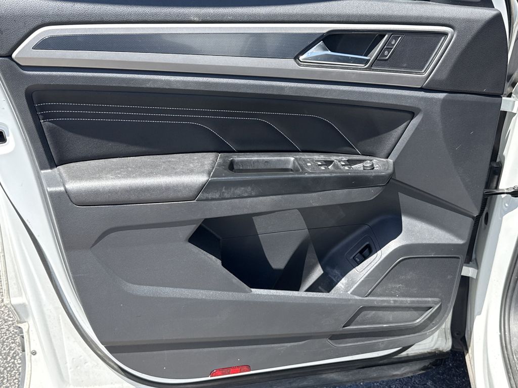 2020 Volkswagen Atlas Cross Sport 2.0T SEL White at DeMontrond Auto Country