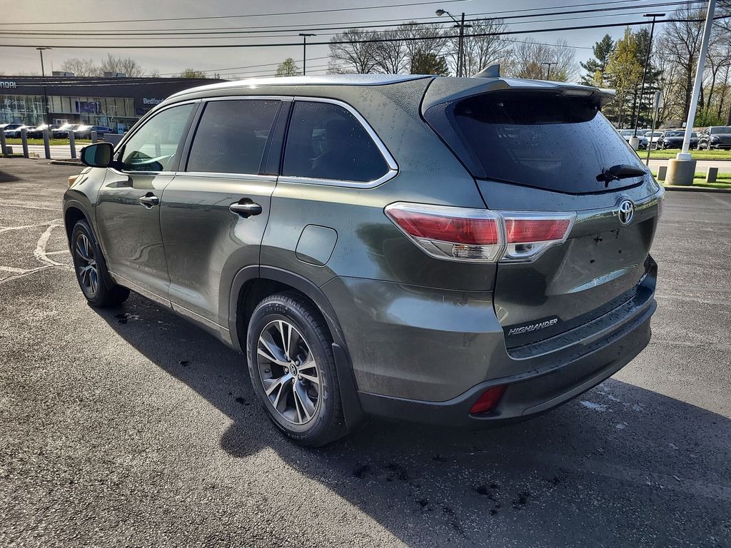 2016 Toyota Highlander XLE 4