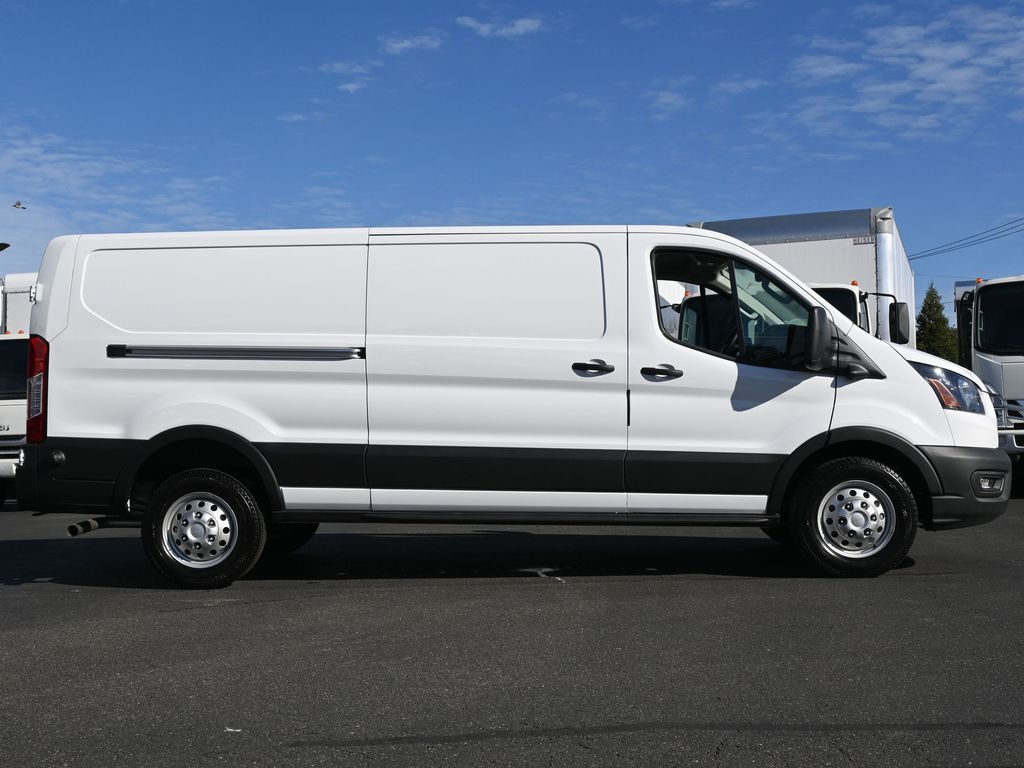 2024 Ford Transit 250