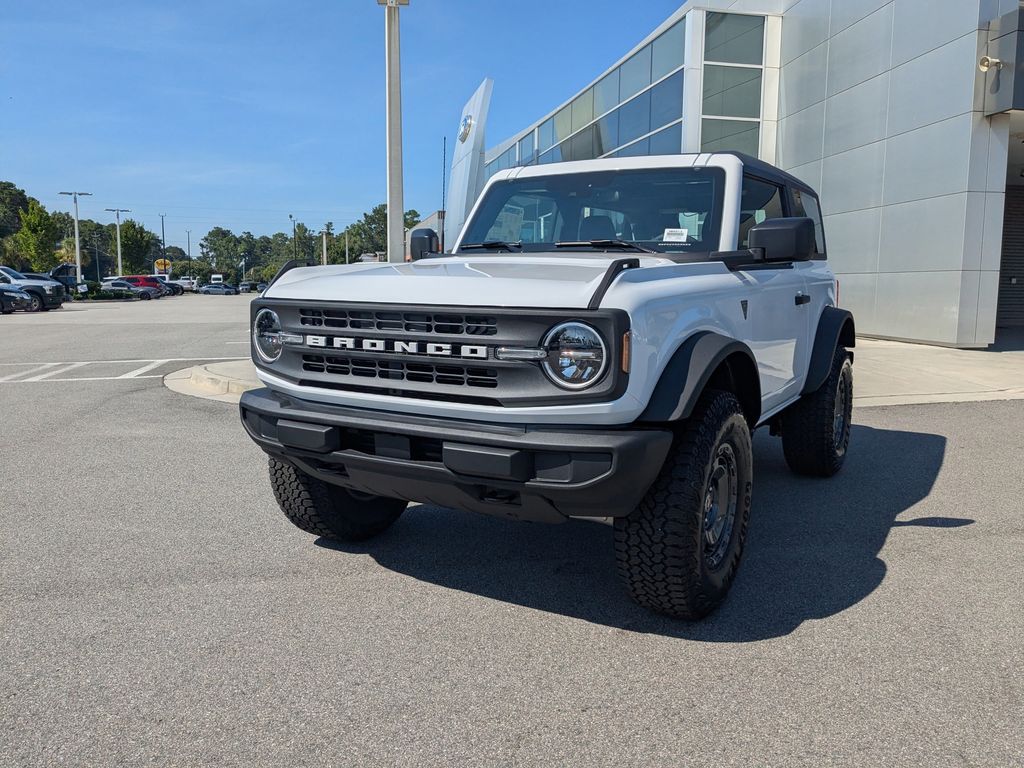 2025 Ford Bronco Base