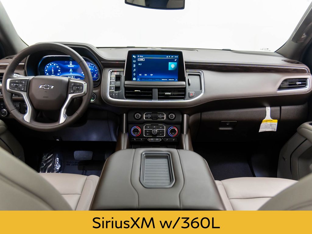 2024 Chevrolet Suburban Z71 photo