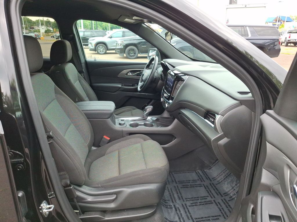 Used 2023 Chevrolet Traverse SUV