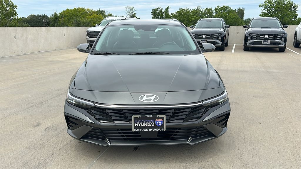 2025 Hyundai Elantra Limited Gray at DeMontrond Gulf Freeway