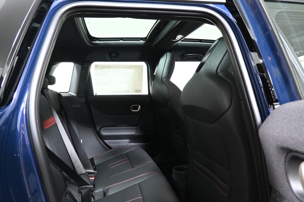 Thumbnail: 2026 MINI Cooper - 19