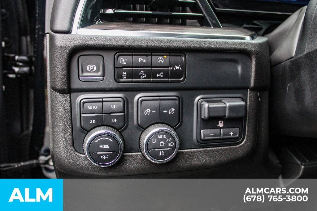 Used 2025 Black Chevrolet Z71 image 33