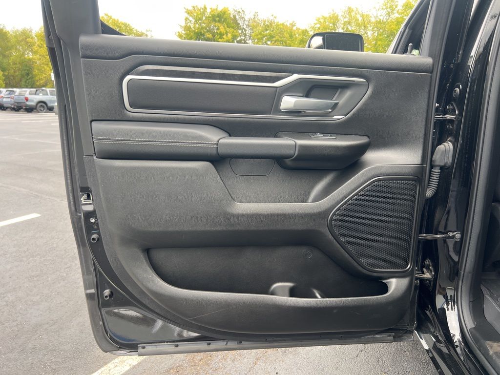 Thumbnail: 2024 RAM 1500 - 19