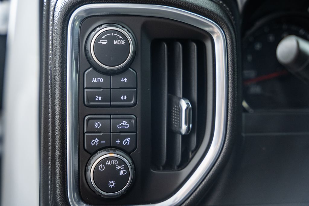 ChevroletSilverado 150037