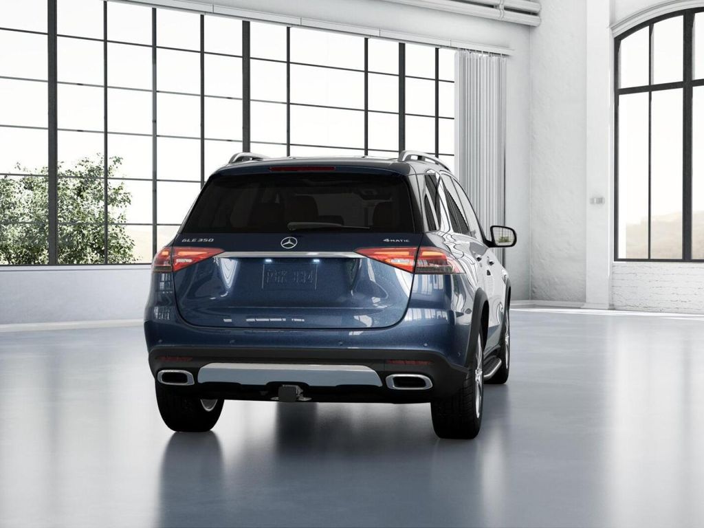 Thumbnail: 2026 Mercedes-Benz GLE - 24