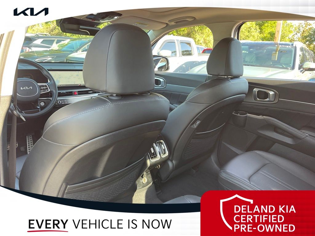 Used 2025 Kia Sorento SUV