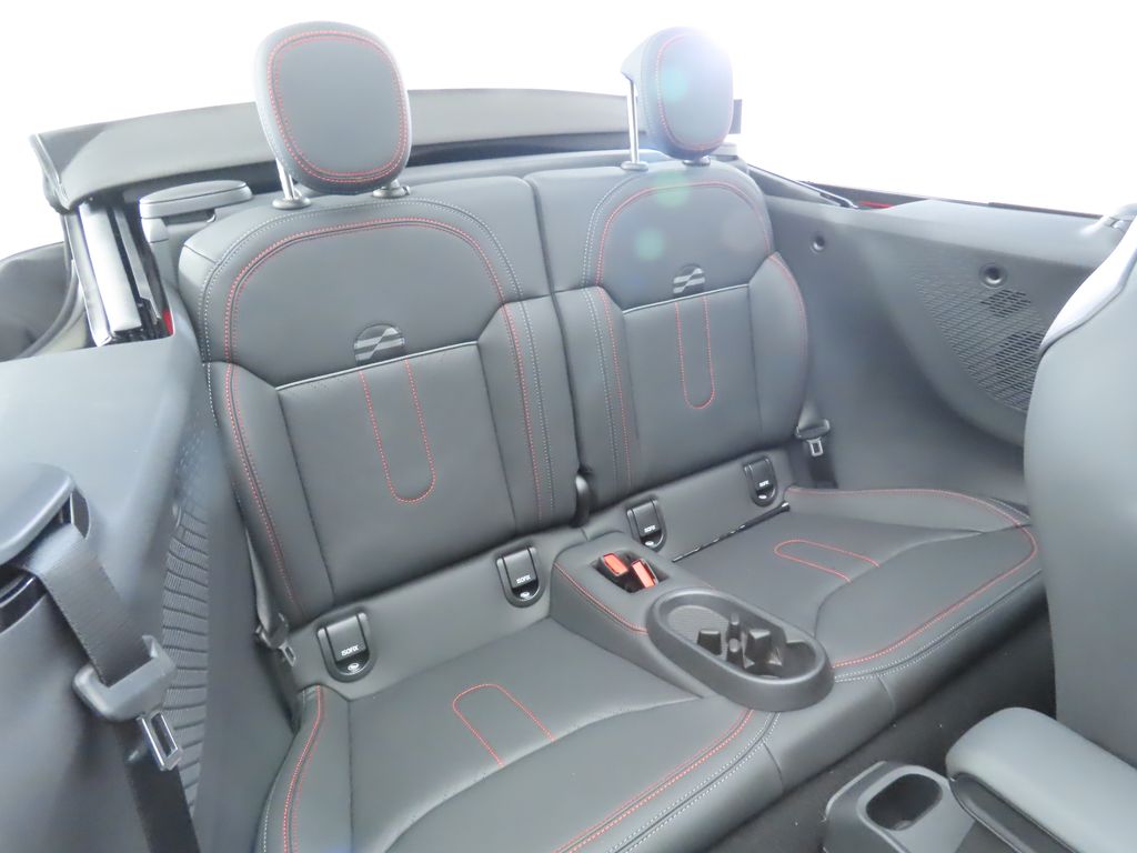 Thumbnail: 2026 MINI Cooper - 31