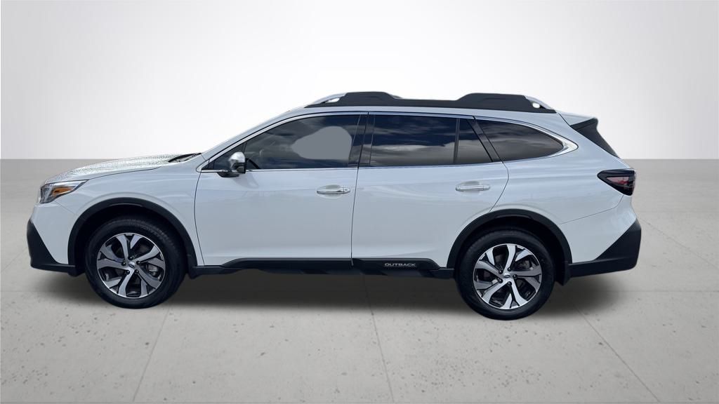 2022 Subaru Outback Touring XT