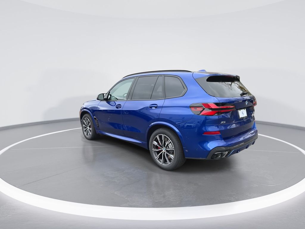 2025 BMW X5 M60i 6