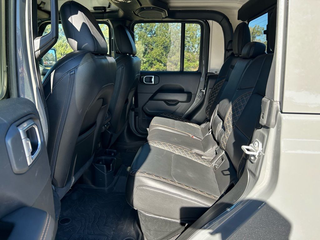 Thumbnail: 2022 Jeep Gladiator - 12