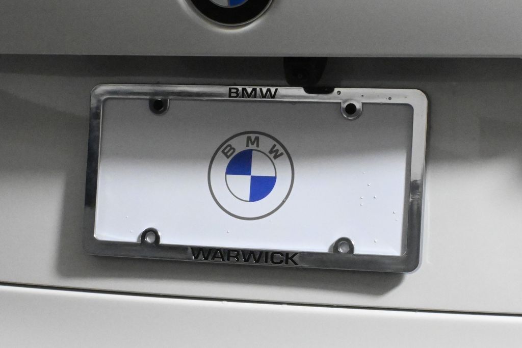 Thumbnail: 2026 BMW X5 - 14