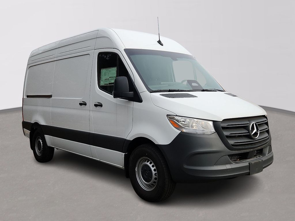 Thumbnail: 2025 Mercedes-Benz Sprinter - 2