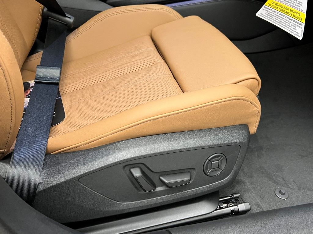 Thumbnail: 2026 Audi A6 - 14