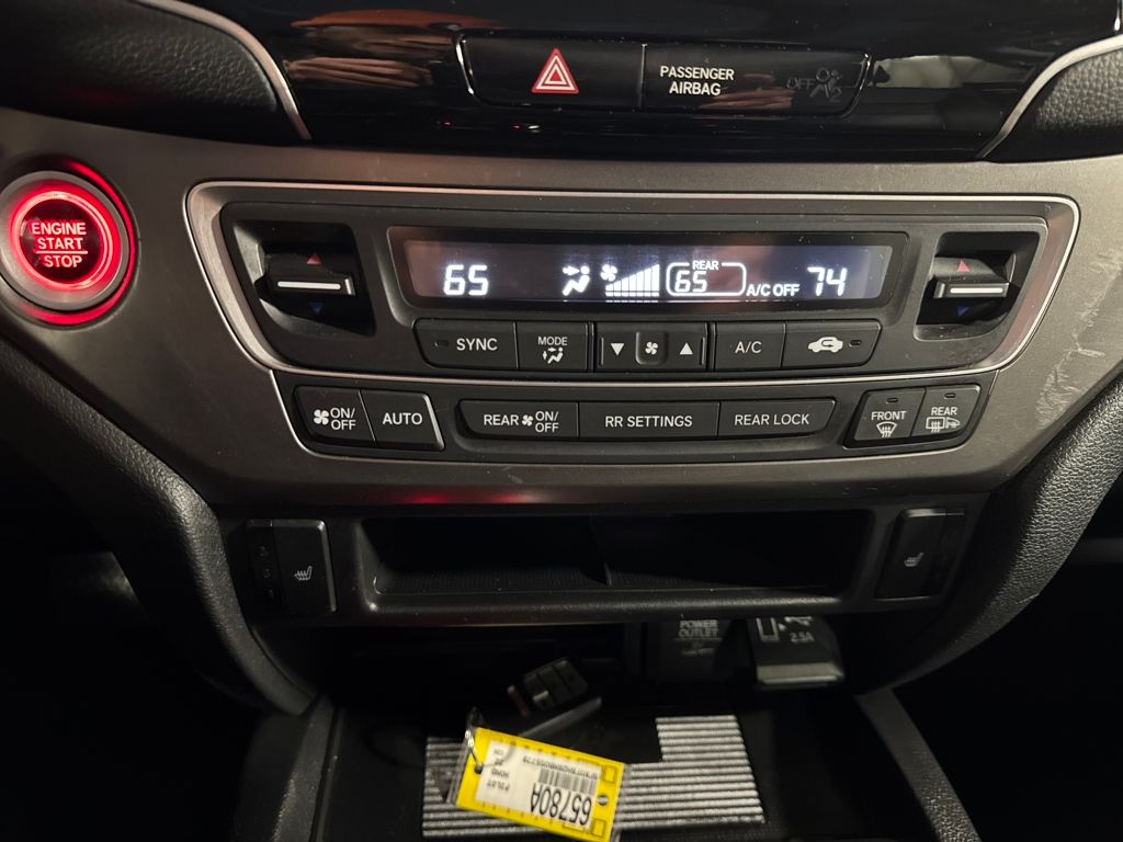 used 2022 Honda Pilot car, priced at $28,394