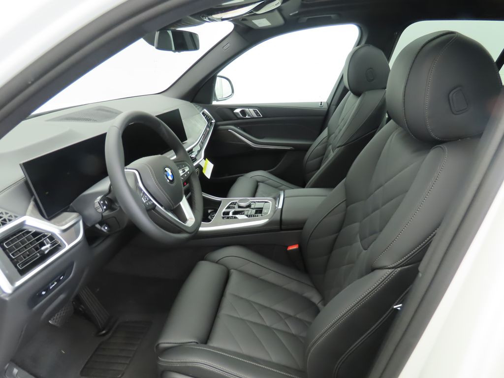 Thumbnail: 2026 BMW X5 - 20