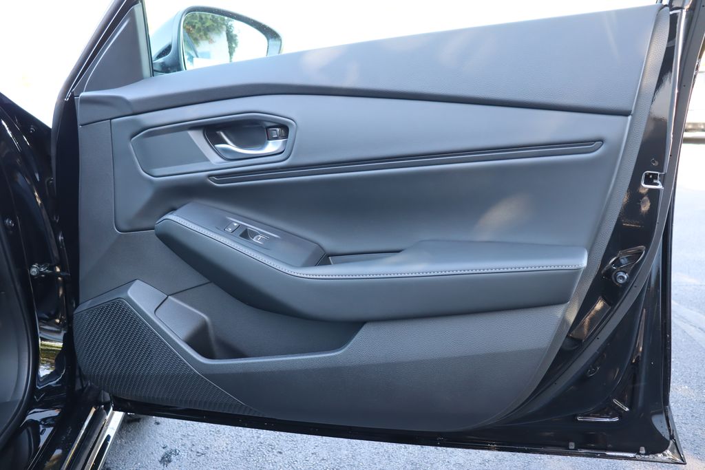 Thumbnail: 2025 Honda Accord - 19