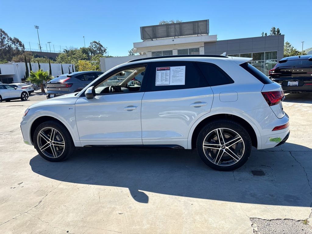 Used 2023 White Audi 55 Premium image 4