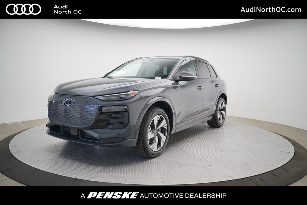 2025 Audi Q6 e-tron Premium -
                Placentia, CA