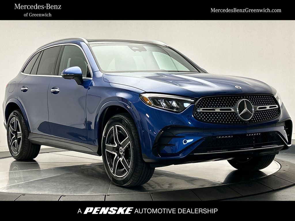 2025 Mercedes-Benz GLC 300 -
                Greenwich, CT