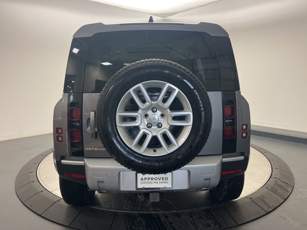Thumbnail: 2024 Land Rover Defender - 4