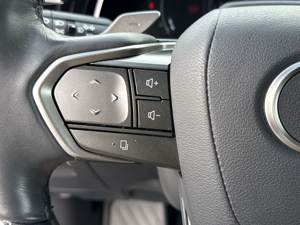 Thumbnail: 2024 Lexus RX - 26