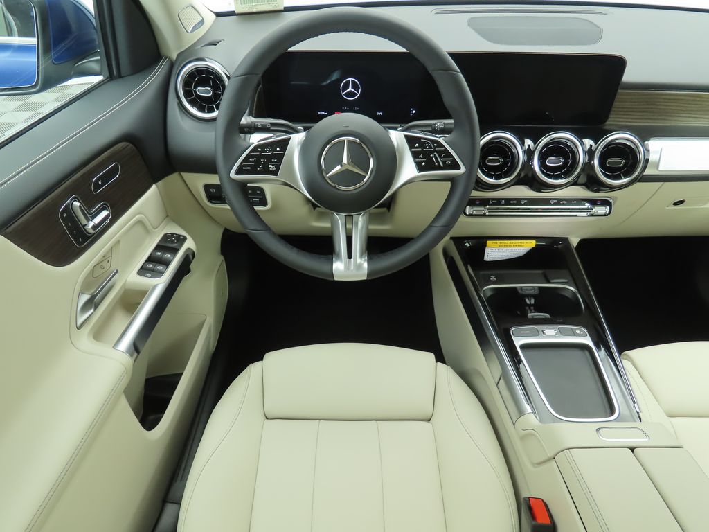 Thumbnail: 2026 Mercedes-Benz GLB - 10