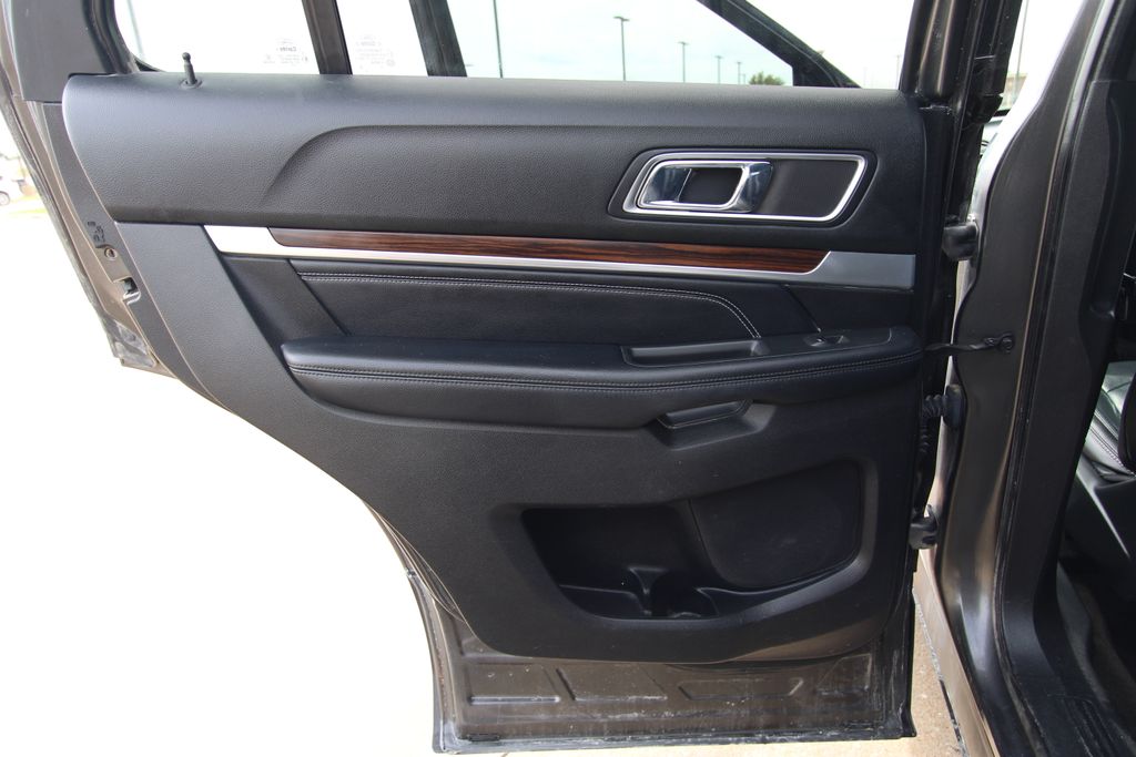 Used 2017 Ford Explorer SUV