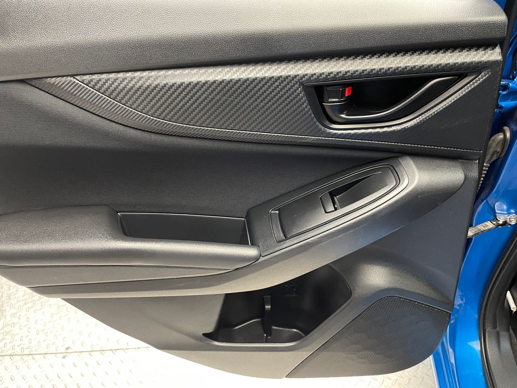 2022 Subaru Impreza Base 32
