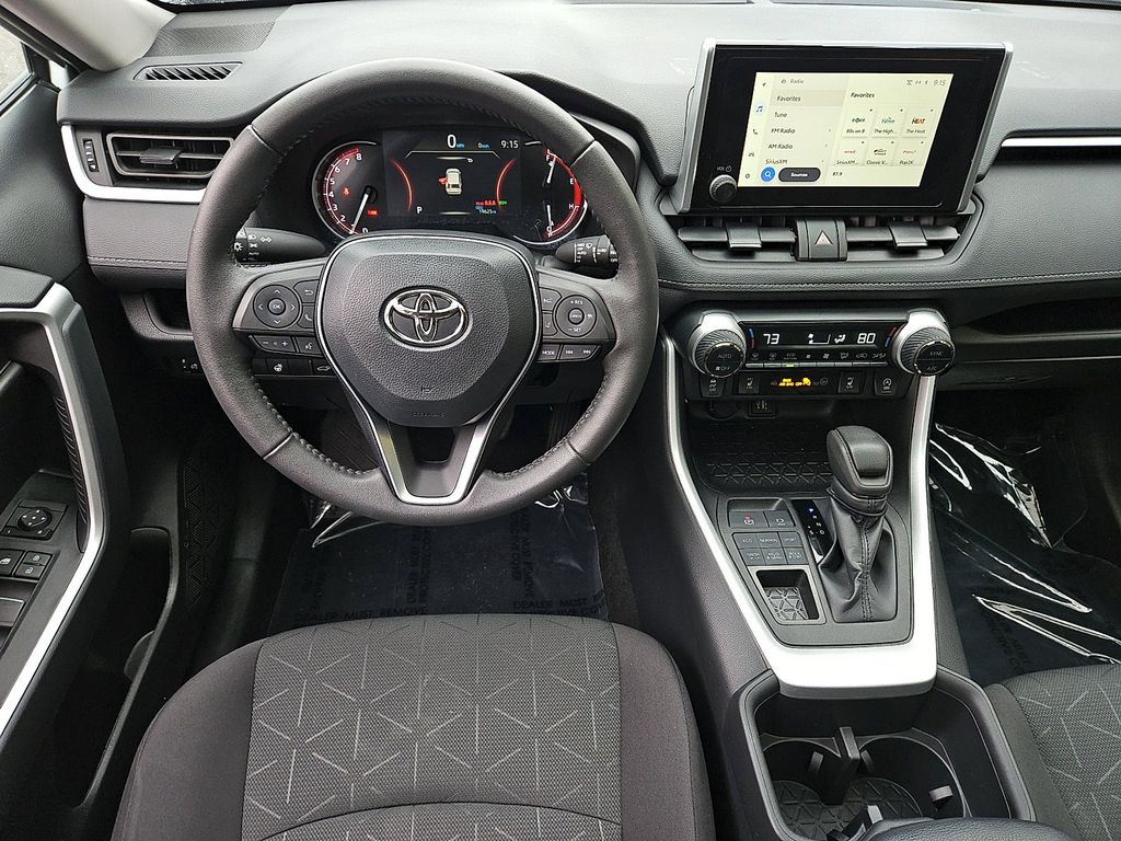 Thumbnail: 2024 Toyota RAV4 - 11