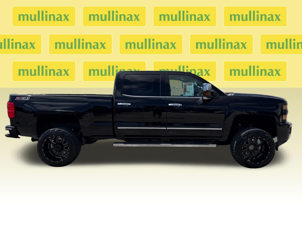 Used 2015 Black Chevrolet LTZ image 2