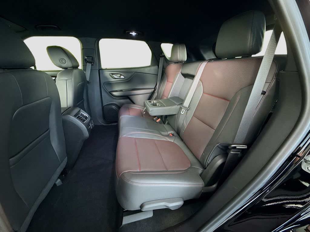 Thumbnail: 2025 Chevrolet Blazer - 22