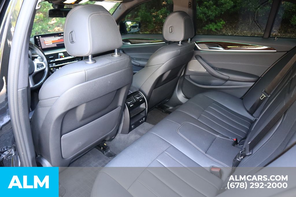 Used 2023 Black BMW 540i image 19