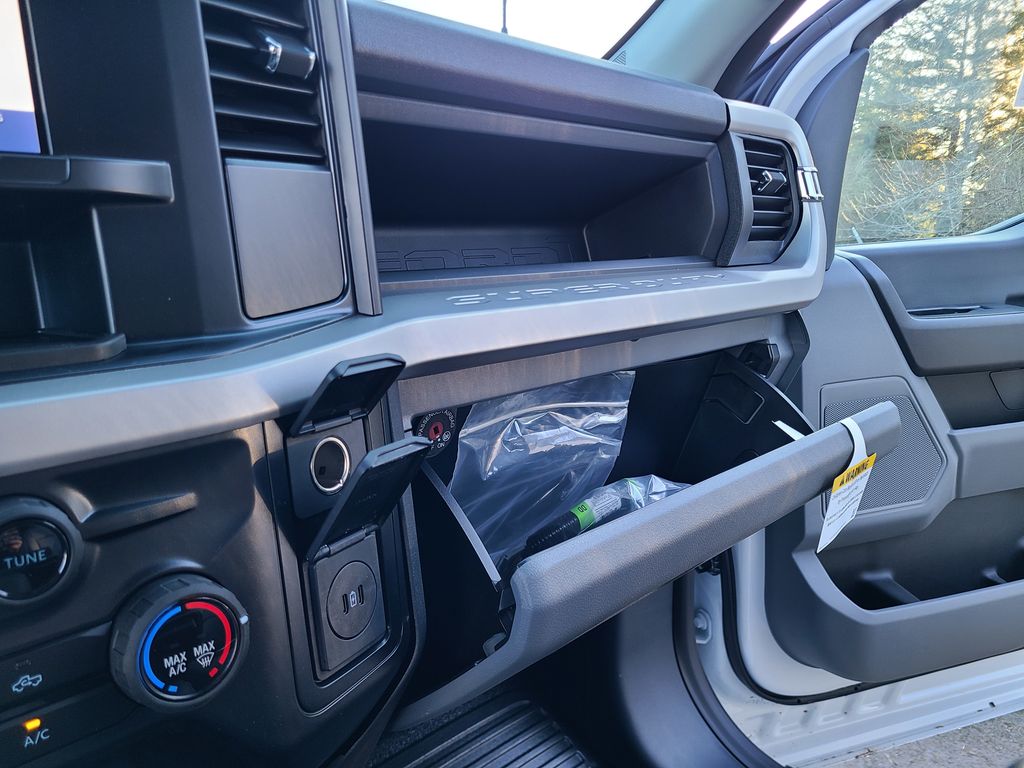 2024 Ford F-350SD XL
