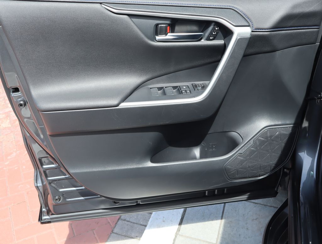 Thumbnail: 2024 Toyota RAV4 - 22