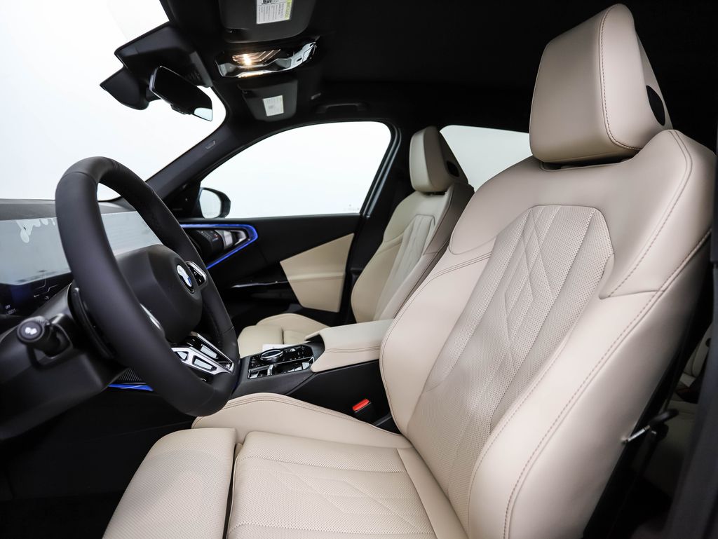 Thumbnail: 2026 BMW X3 - 11