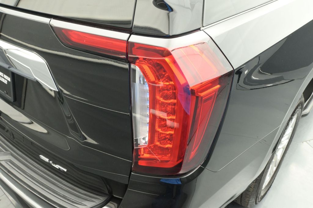 2022 GMC Yukon SLT - Photo 27