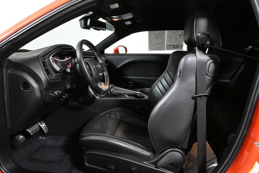 Thumbnail: 2021 Dodge Challenger - 3