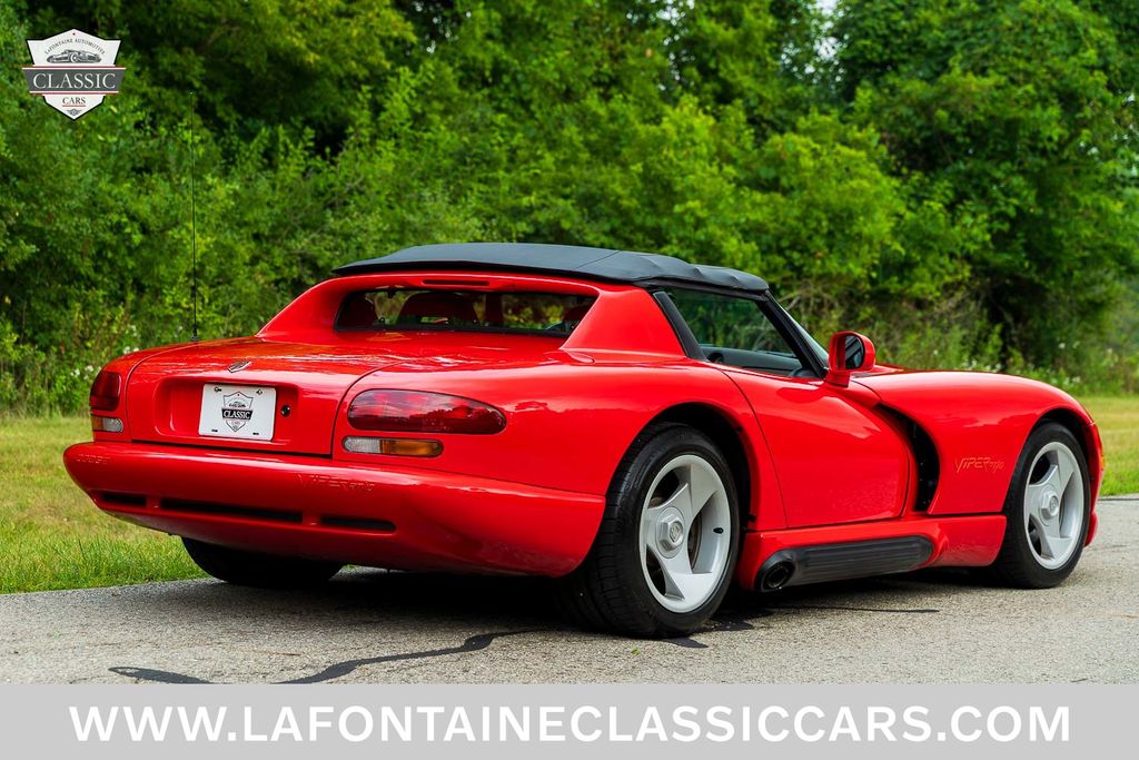 1992 Dodge Viper 10