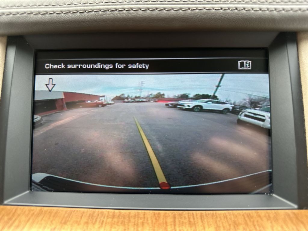 2016 Land Rover LR4 HSE  at Ultimate Motorsports